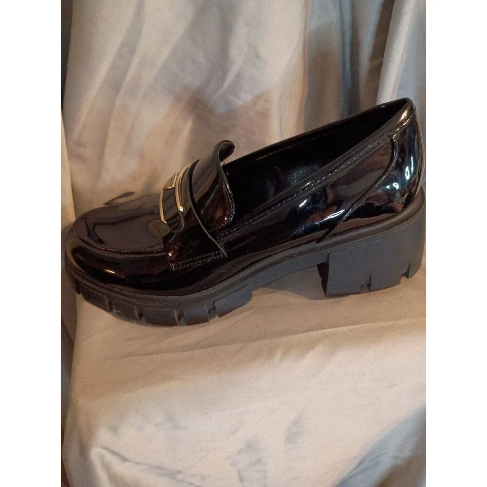 GUESS Women Loafers Size 7.5 Chunk Platform Black Faux Leather Gold Logo Slip On